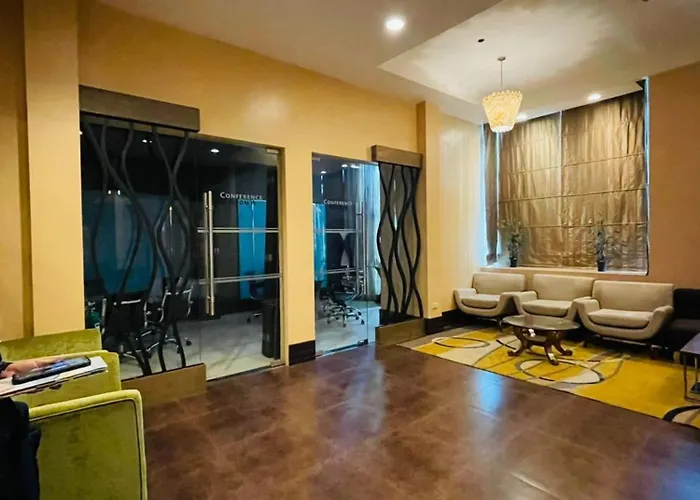 Forbeswood Parklane 公寓 马尼拉