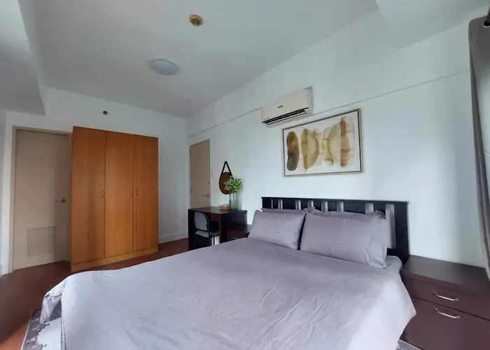 公寓 Forbeswood Parklane 马尼拉